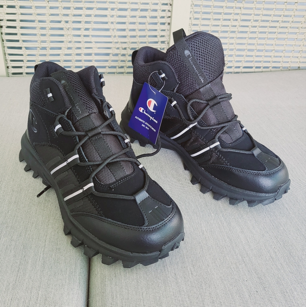 New Champion brand Black Shoe for Men ,Size 9